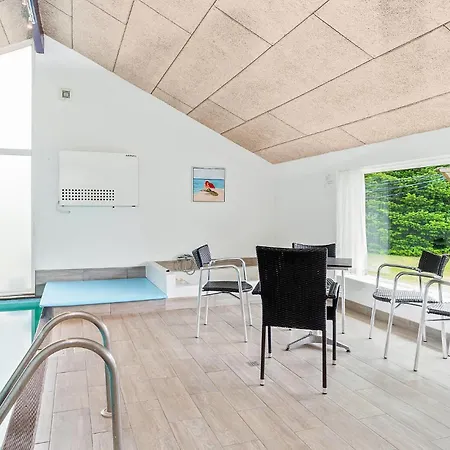 Preciosa Casa En Væggerløse Con Sauna Сasa de vacaciones *