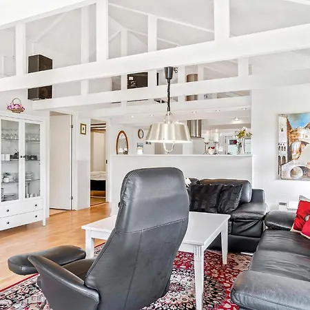 Gorgeous In Vaeggerlose With Sauna Nyaraló