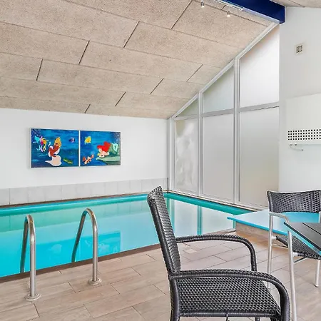 Gorgeous In Vaeggerlose With Sauna Nyaraló